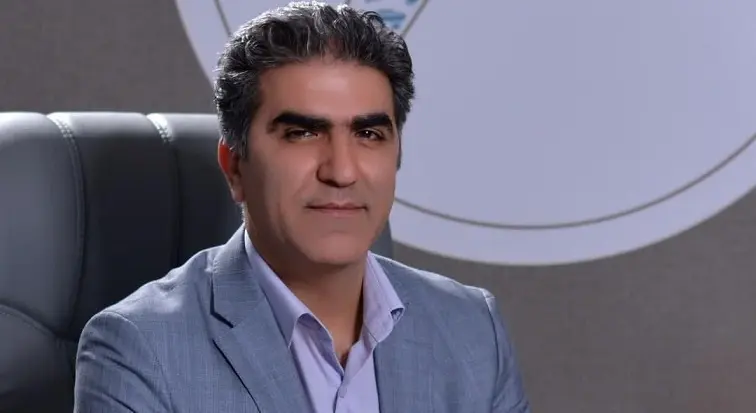 تورج زارع