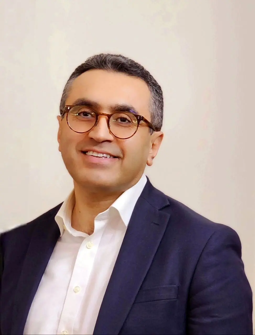 ی ۴