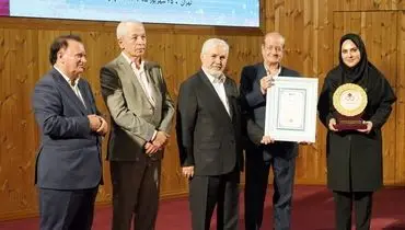 شرکت پالایش نفت اصفهان موفق به دریافت نشان عالی مسئولیت اجتماعی پیشرفته و تقدیرنامه بین المللی زیست محیطی شد