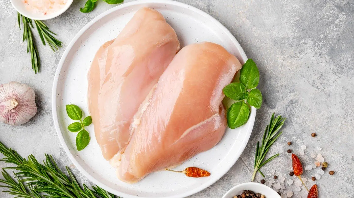 لیست قیمت مرغ امروز چهارشنبه ۱۲ شهریور ۱۴۰۴ 