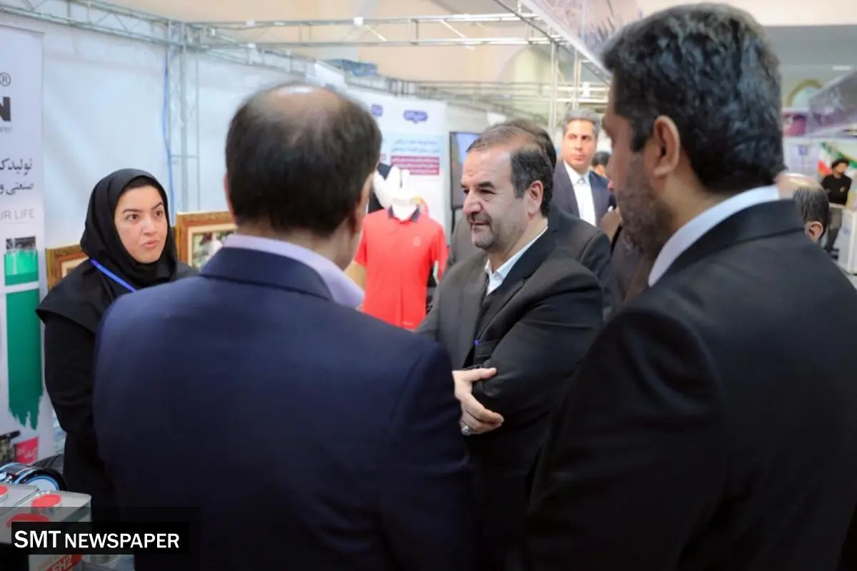 بازدید رییس سازمان تعزیرات حکومتی از نمایشگاه پیشگامان پیشرفت