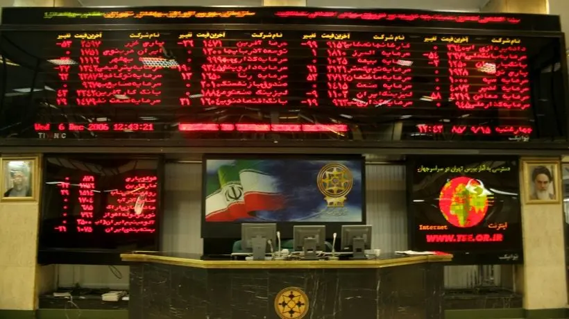 بورس در ۱۶ تیر | شاخص کل بالا رفت، معاملات خرد پایین آمد