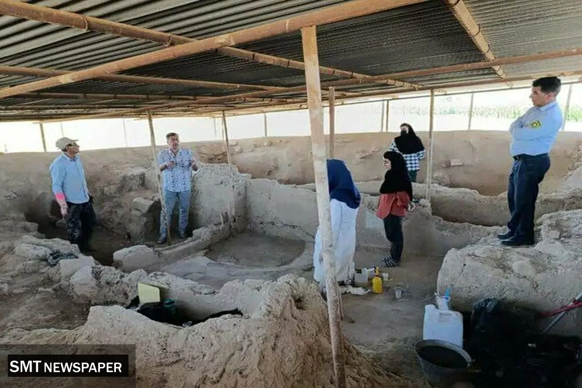 کشف نقاشیهای ۱۷۰۰ ساله در فیروزآباد