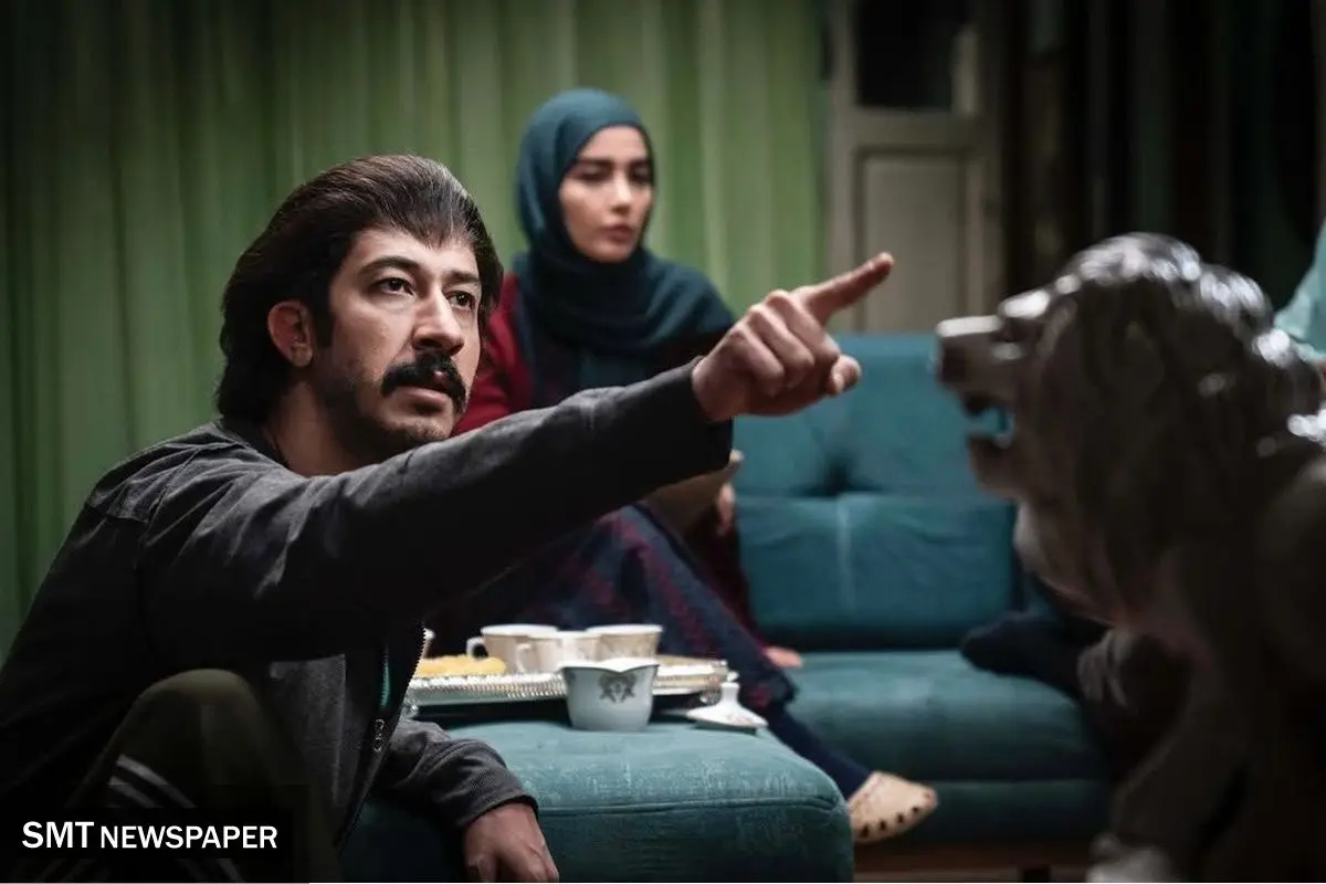 پشت صحنه اتاق گریم مراحل تبدیل بهتاش به میمون!