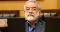 رئیس کل بانک مرکزی باید پاسخگوی تورم فعلی و بالا رفتن ساعتی قیمت ارز و طلا در کشور باشد
