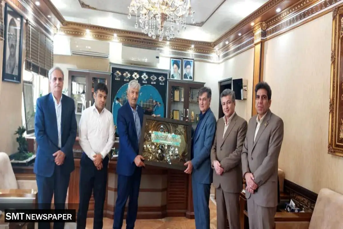تقویت پیوند با مشتریان کلیدی یزد در چارچوب «طرح کرامت» بیمه ایران