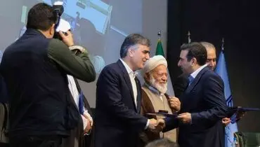 تجلیل از بانک توسعه تعاون در سی‌وپنجمین همایش بانکداری اسلامی