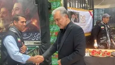 بازدید مدیرعامل و مدیران ارشد بانک صنعت و معدن از موکب فرهنگی و پذیرایی بانک در آیین وداع و تشییع قائد شهید امت