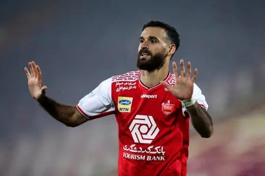 عشق به پرسپولیس مانع بازگشت نوراللهی به تیم‌های دیگر شد