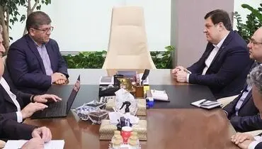 بانک ملت و راه آهن جمهوری اسلامی ایران همکاری های خود را گسترش می دهند