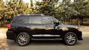 توقیف خودروی ۲۰۰ میلیاردی قاچاق در قشم