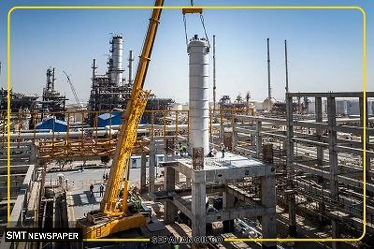 نصب تجهیزات اکستراکتورهای پروژه TDAE در پالایشگاه نفت سپاهان