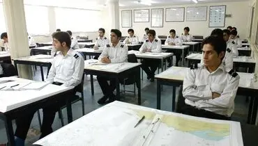 بورسیه کامل دانشجویان پذیرش شده در موسسه آموزشی کشتیرانی/برنامه ریزی برای بهبود وضعیت شغلی دریانوردان طی سال جاری