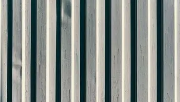 همه چیز درباره ورق استیل خشدار: مزایا و موارد استفاده در طراحی صنعتی