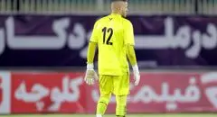 تقابل استقلال با دروازه بان فولادی چادرملو