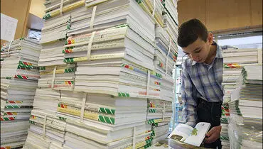  توزیع کتاب‌های درسی دانش آموزان آغاز شد