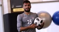 عارف اغاسی به تراکتور پیوست؟