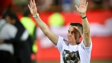 ورود اوسمار سرمربی جدید پرسپولیس به سالن معارفه +‌ فیلم