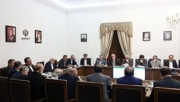تصمیم‌گیری با مشورت تشکل‌ها
