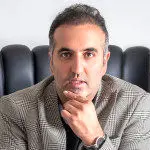 دلار ۱۳۰ هزار تومانی در راه است؟ تحلیل فلاحیان از چشم‌انداز ارزی ایران