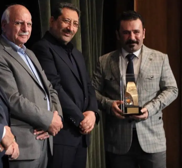 نیک الیاف کردستان (تلیس) برگزیده ملی صنایع نساجی و پلی‌پروپیلن در کشور
