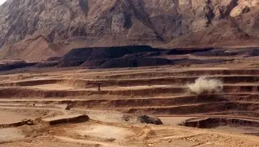 معدن میان ثروت زیرزمین و توان سرزمین