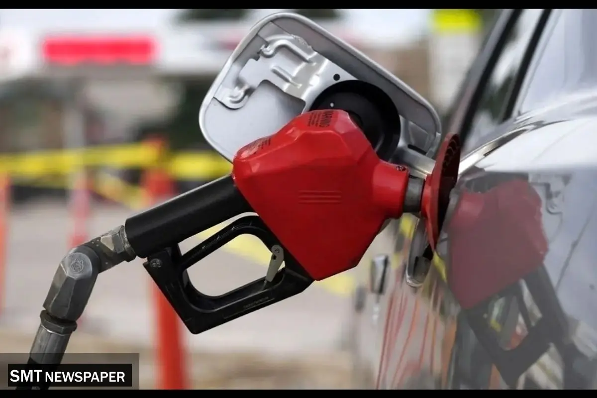 سهمیه سوختگیری با کارت شخصی به ۲۰ لیتر کاهش یافت