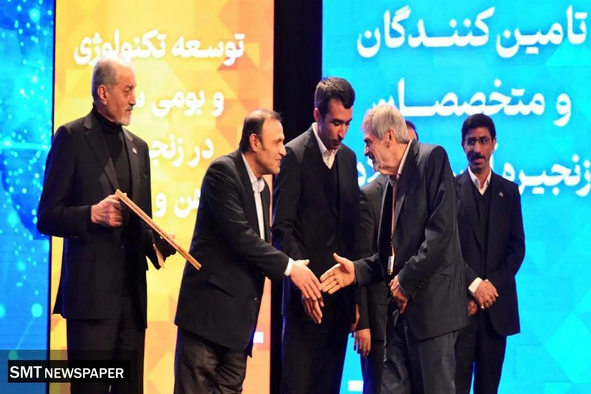 ایده دکتر محمدرضا طاهری ، رییس هیات مدیره شرکت مهندسی فولاد اسرار به عنوان طرح برتر در ششمین جشنواره ملی فولاد ایران منتخب و مورد تقدیر قرار گرفت