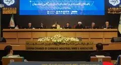 پیشگامی فولاد مبارکه در استفاده از فیلتراسیون و توسعه فضای سبز می‌تواند الگوی دیگر صنایع باشد
