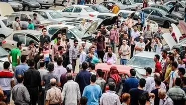 افزایش قیمت خودرو در بازار بی‌تقاضا