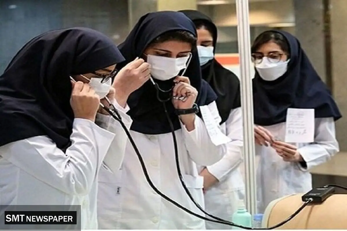 درخواست ۴۳ نماینده مجلس برای پرداخت به‌موقع کارانه کادر درمان