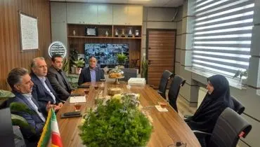 دیدار معاون شعب و توسعه بازار بانک سرمایه با مدیر آموزش و پرورش منطقه ۸ تهران