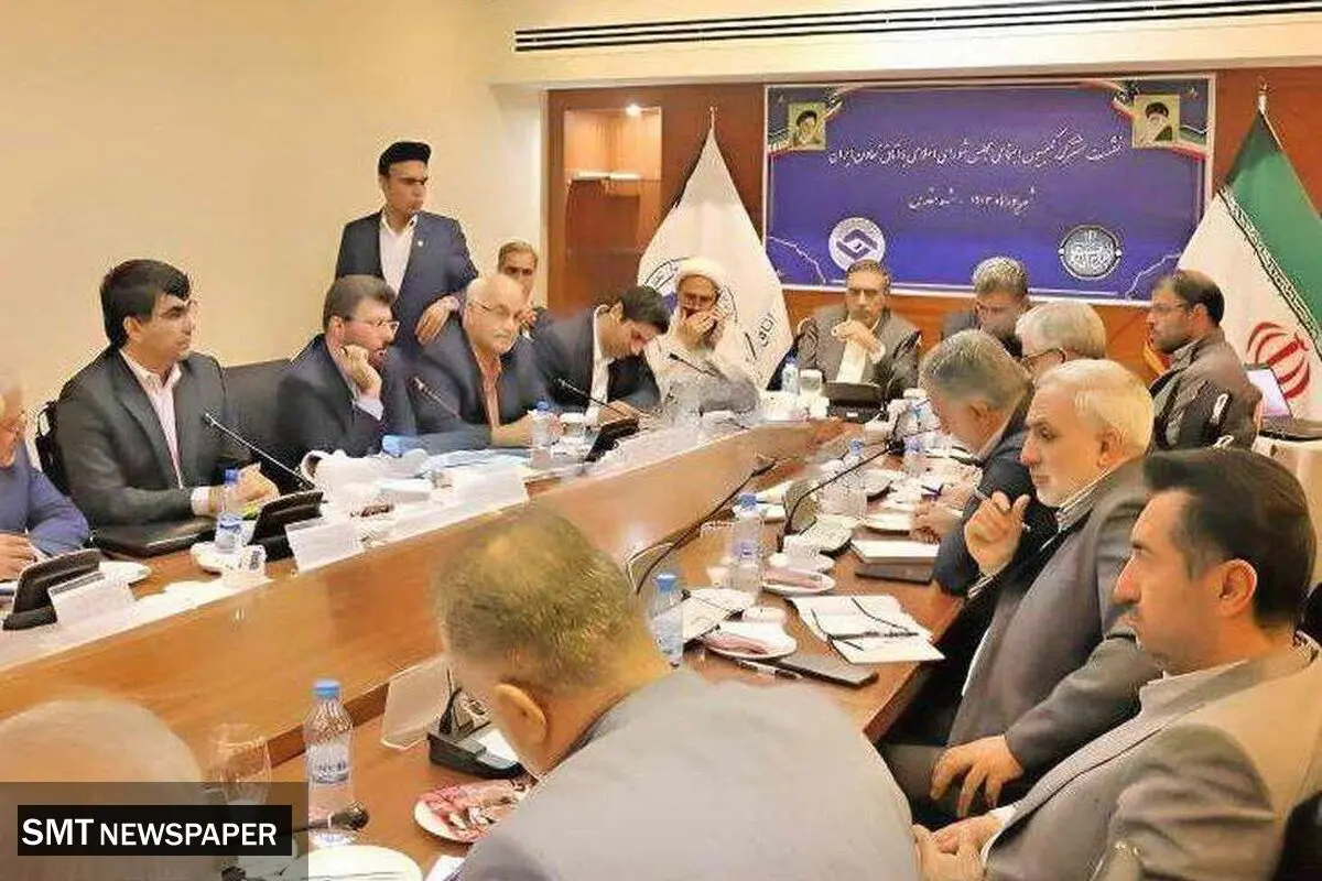 رئیس کمیسیون اجتماعی مجلس شورای اسلامی در نشست اعضای کمیسیون با اتاق تعاون ایران از عملکرد مدیرعامل بانک توسعه تعاون تقدیر کرد.