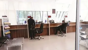 «انحلال» راهکار مورد نظر بانک‌مرکزی نیست