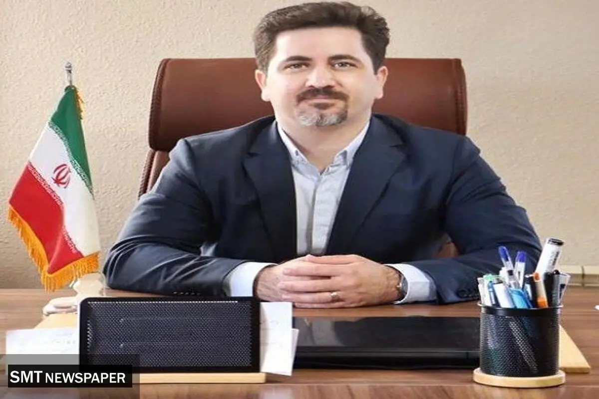 درباره یاشا سازمند و شرکت آکام آتا