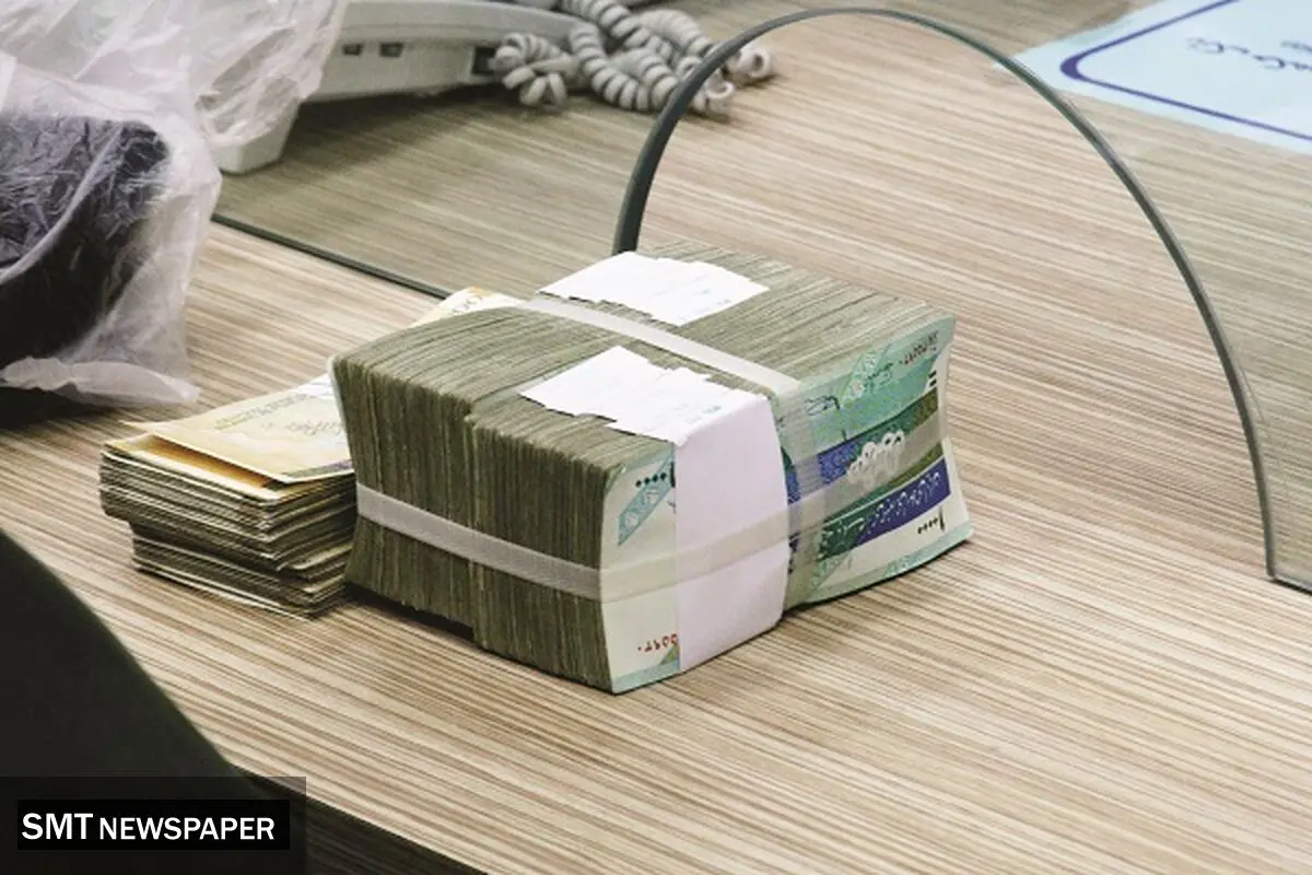 کاهش ارزش دلاری دستمزد