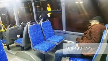 اتوبو‌س‌خوابی جایگزین سرپناهی گرم برای بی خانمان ها