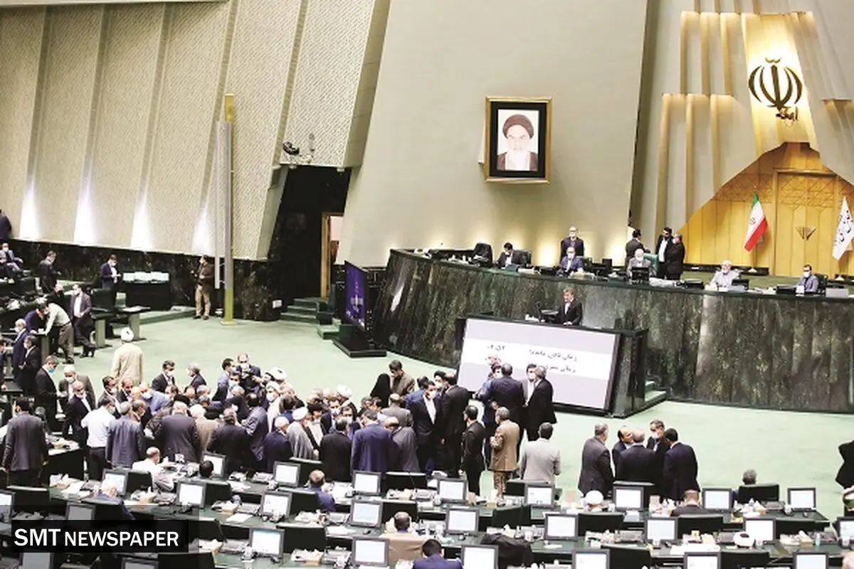 بودجه ۱۴۰۲ محل مناقشه دولت و مجلس
