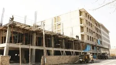 راه و بیراهه عرضه فولاد و سیمان در بورس