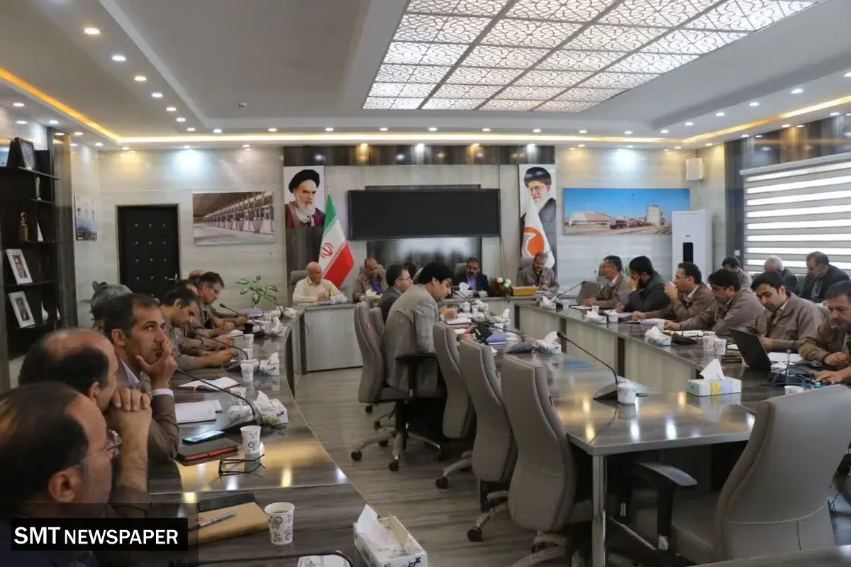 بازدید میدانی دکتر شه بخش مدیر عامل شرکت آلومینای ایران از پروژه های در حال اجرا و حضور در جلسه شورای معاونین و مدیران شرکت