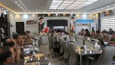 بازدید میدانی دکتر شه بخش مدیر عامل شرکت آلومینای ایران از پروژه های در حال اجرا و حضور در جلسه شورای معاونین و مدیران شرکت