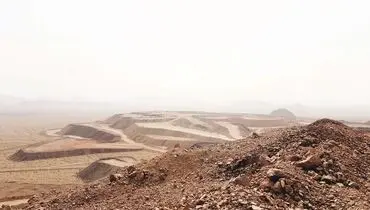چرخ معدنکاری به‌سختی می‌چرخد