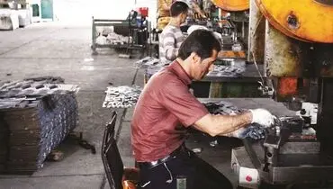ذی‌نفعان سرکوب دستمزد چه کسانی هستند؟