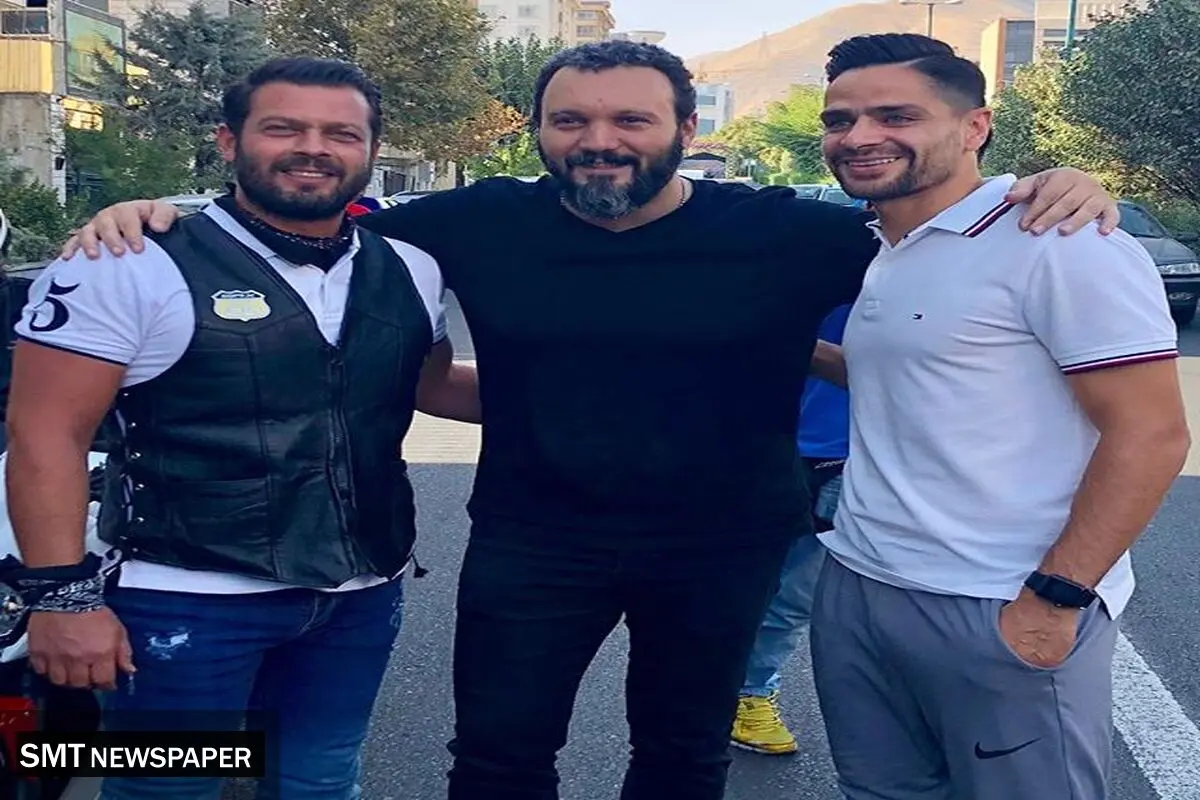 عکس استایل خاص کامبیز دیرباز |  کامبیز خان با لباس خاصش به عشق ایران قد علم کرد