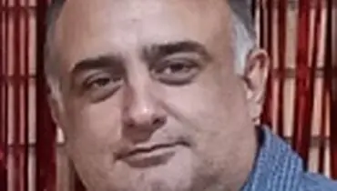 آب در هاون نکوبید