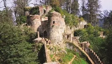 گیلان درگیر بحران کمبود نقدینگی 