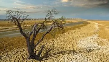 لباس بدقواره گرما بر تن پاییز