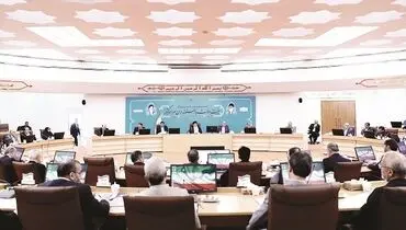 اصلی‌ترین ماموریت، مهار تورم و رشد تولید است