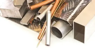سقوط فلزات و معدنی‌ها