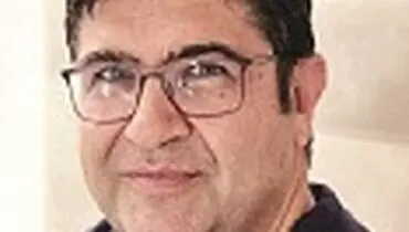 در پیچ اول جاده